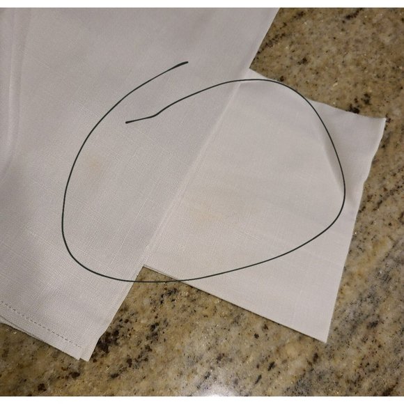 Vintage Linen Tea Towels Printed Needlepoint Pink Roses & Foliage. Set of 2 - Picture 5 of 6